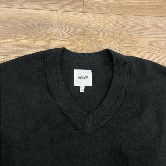 Aerie Black V-Neck Sweater - Picture 3 of 6
